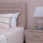 Stefanos شقة Mesongí