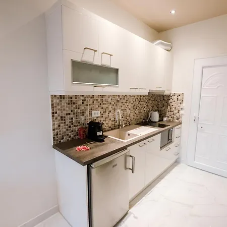 Apartment Stefanos *
