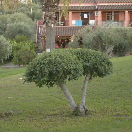 Stefanos Apartment *