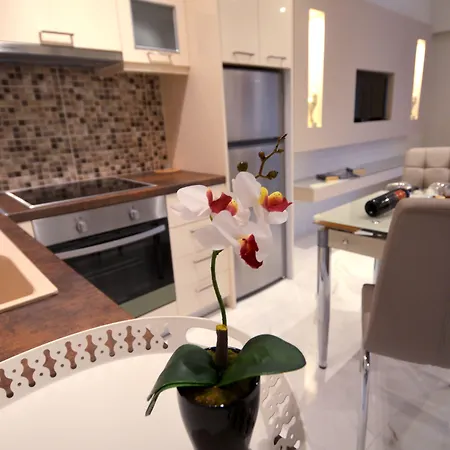 Apartment Stefanos Mesongí