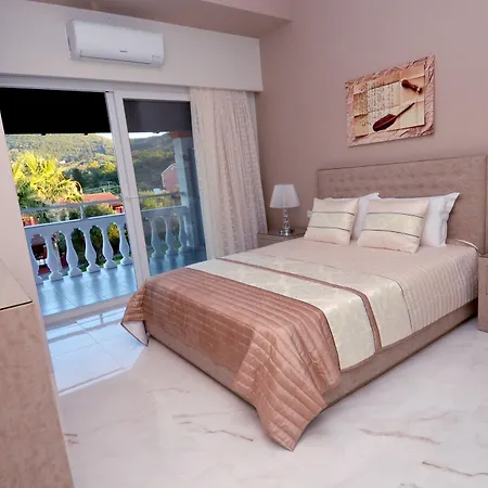 Stefanos Apartment Mesongí