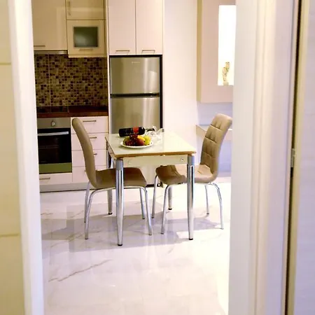 Apartment Stefanos *